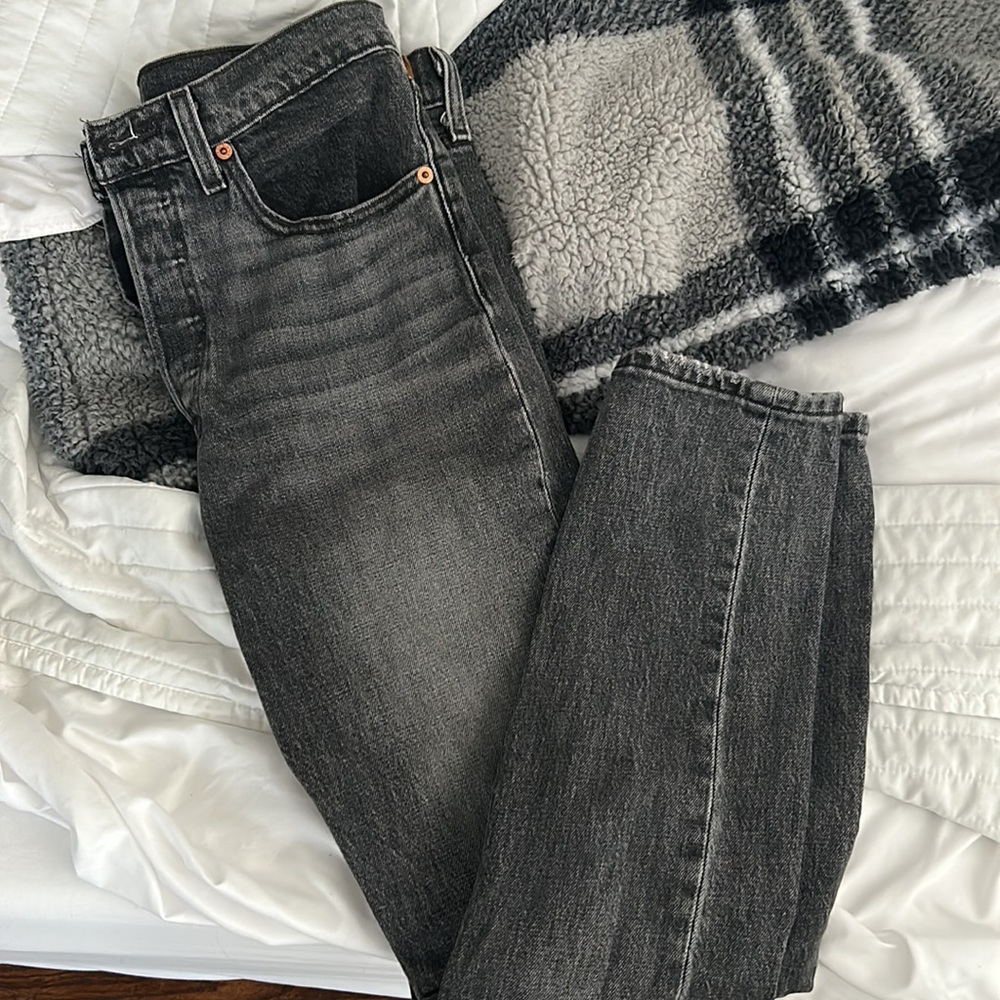 Levi’s 501 skinny 28x28